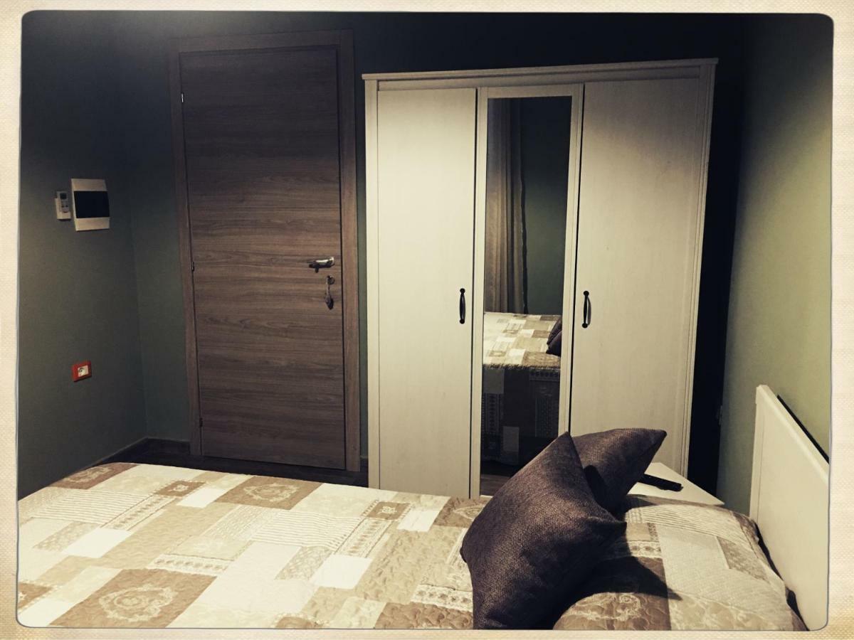 The Hive Stefy'S Apartment Iglesias Zewnętrze zdjęcie